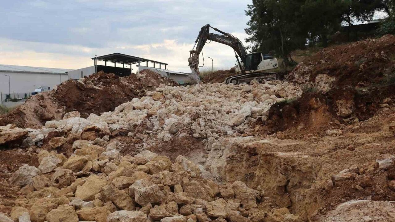 Kepez Belediyesi'nden doğa ile uyumlu 14 bin 497 m² Kepez Hayvan Barınağı