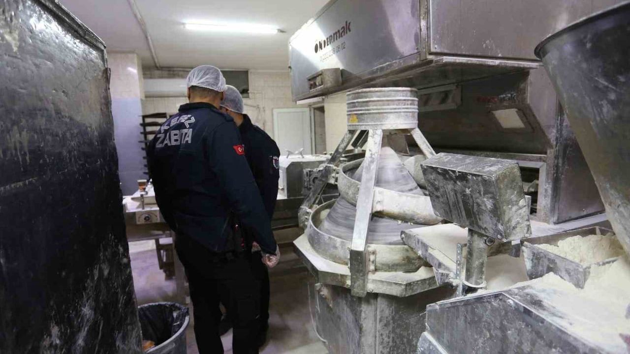 Kepez'de Yeni Yıl Öncesi Fırın Denetimi: 7 İş Yerine İdari Yaptırım