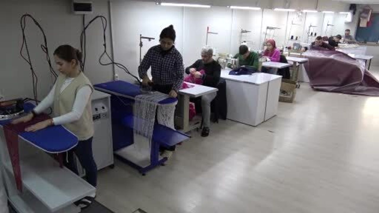 Kiraladığı Gelinlikle Patron Oldu: Gaziantep'te 17 Yılda Marka