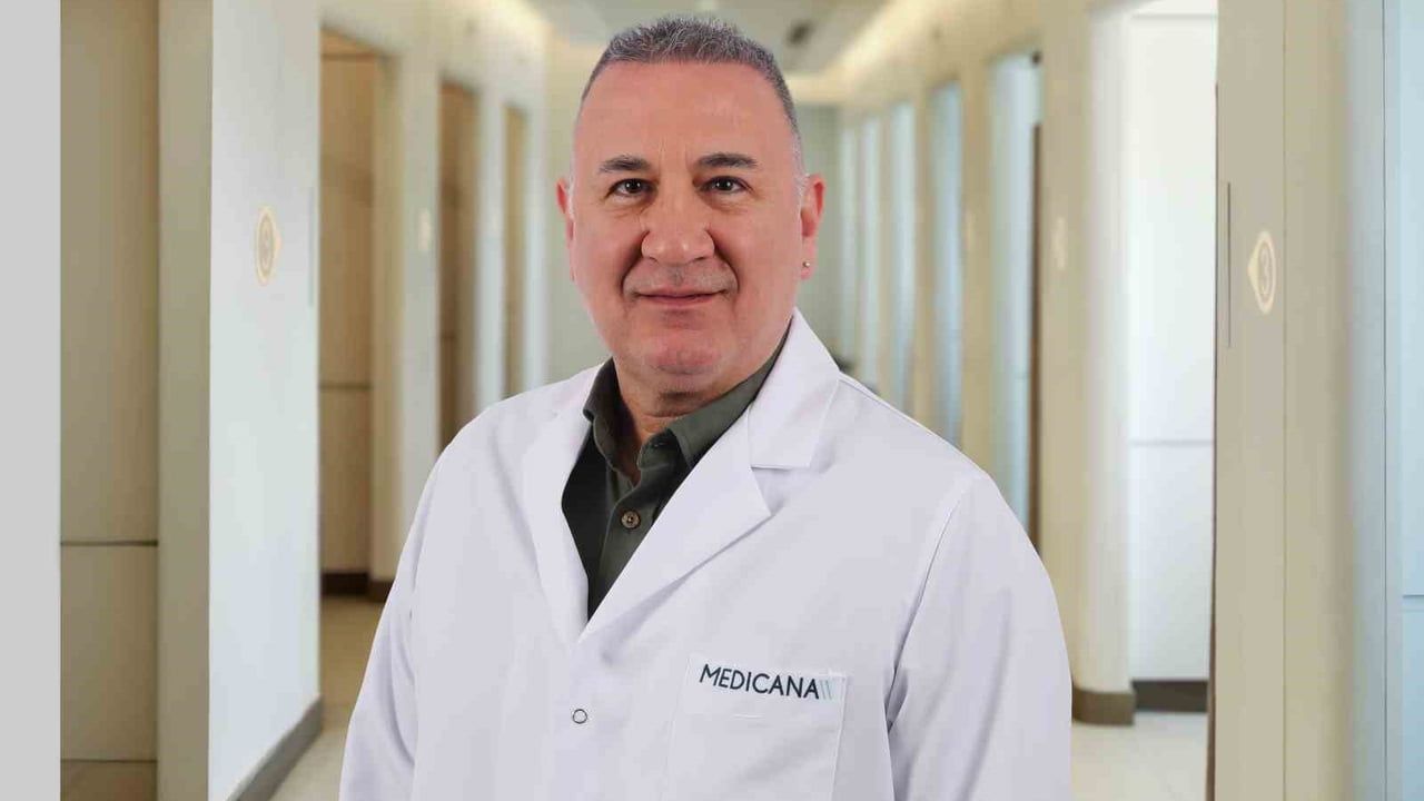 Kırık Kalp Sendromu (Takotsubo): Yoğun Stres Kalbi Nasıl Felç Eder?