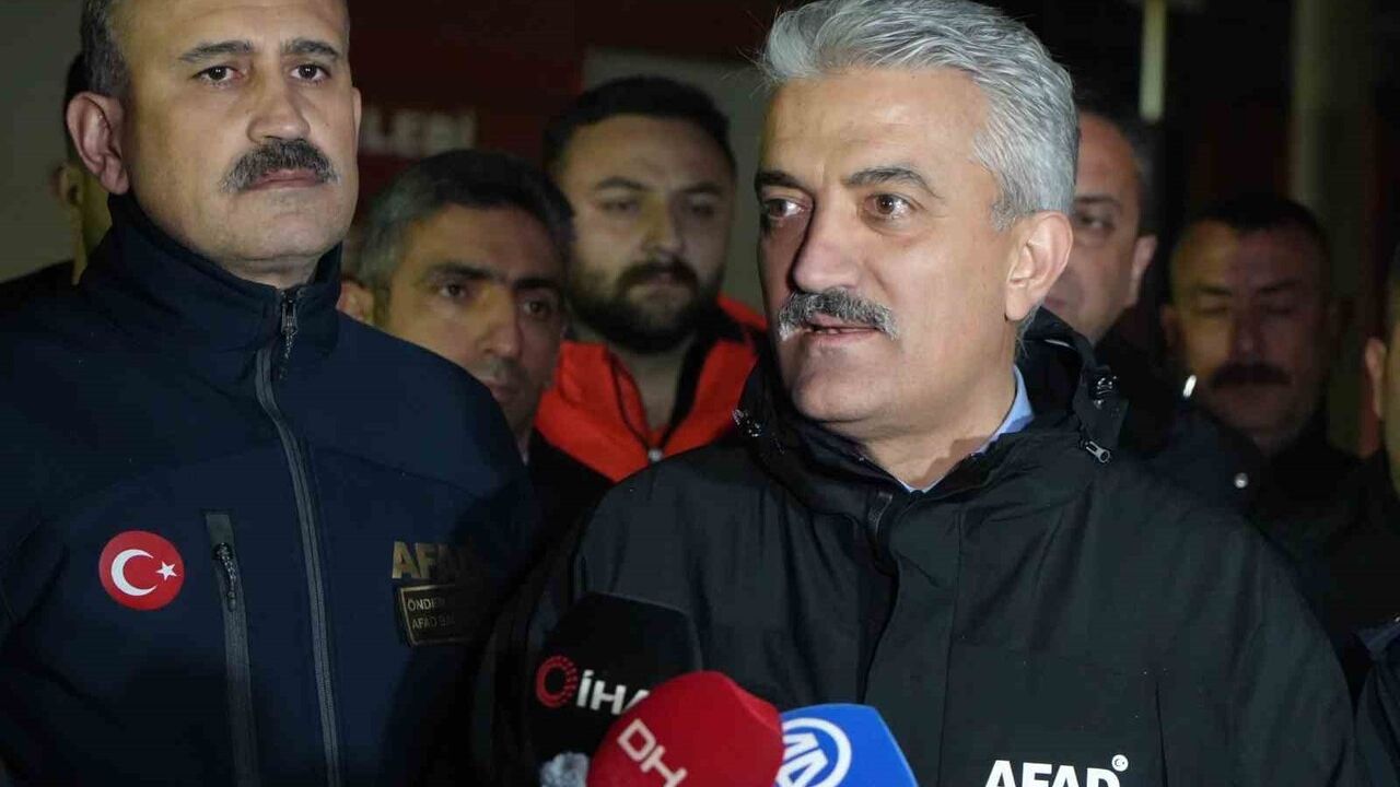 Kırıkkale'de Bahadır Kimya Fabrika Yangını Kontrol Altına Alındı — Vali Makas: "Tamamen kontrol altına aldık"