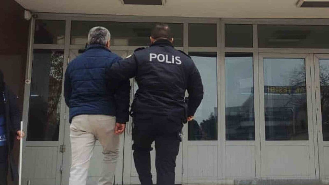 Kırıkkale'de Hapis Cezası Bulunan 2 Hükümlü Polis Operasyonuyla Yakalandı