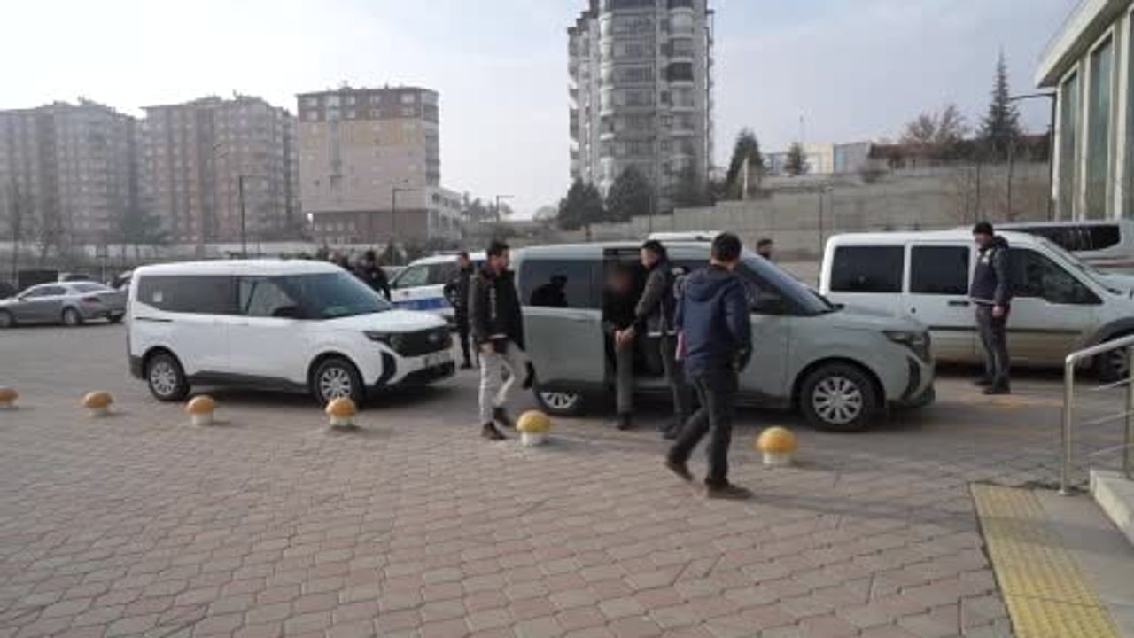 Kırıkkale'de 'kız meselesi' silahlı kavga: 6 şüpheli adliyeye sevk edildi