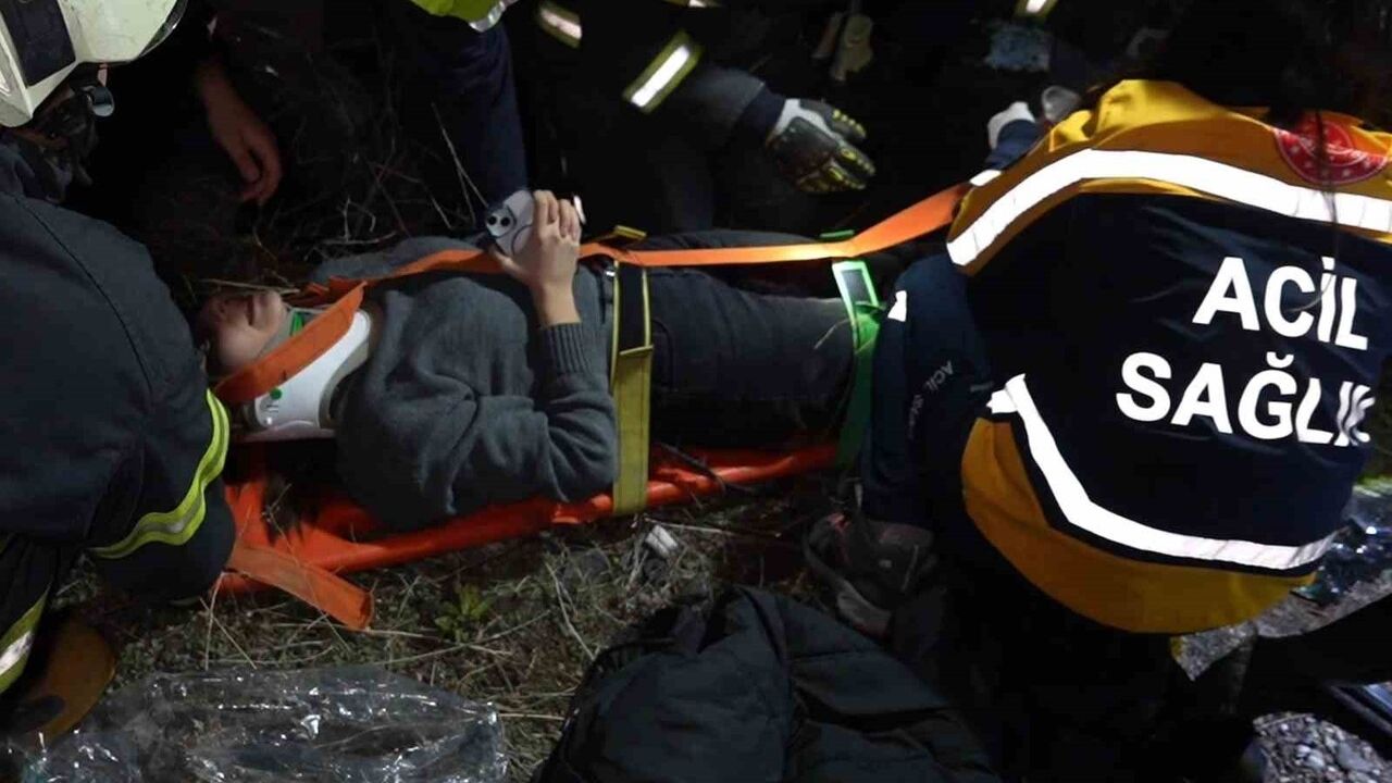 Kırıkkale'de Virajda Takla: Aynı Aileden 3 Kişi Yaralandı