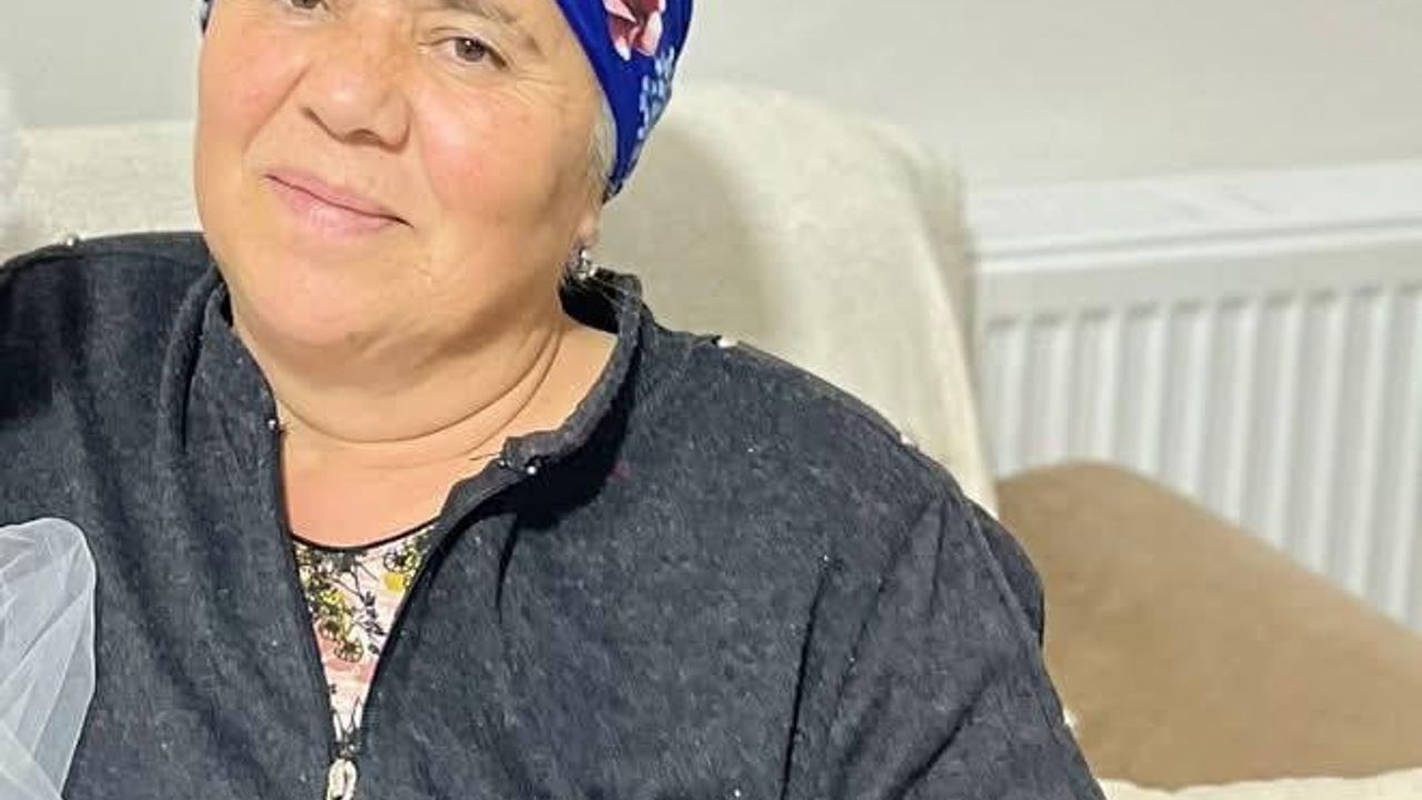 Kırklareli'de Vahşice Öldürülen Aynur Erkenci Defnedildi