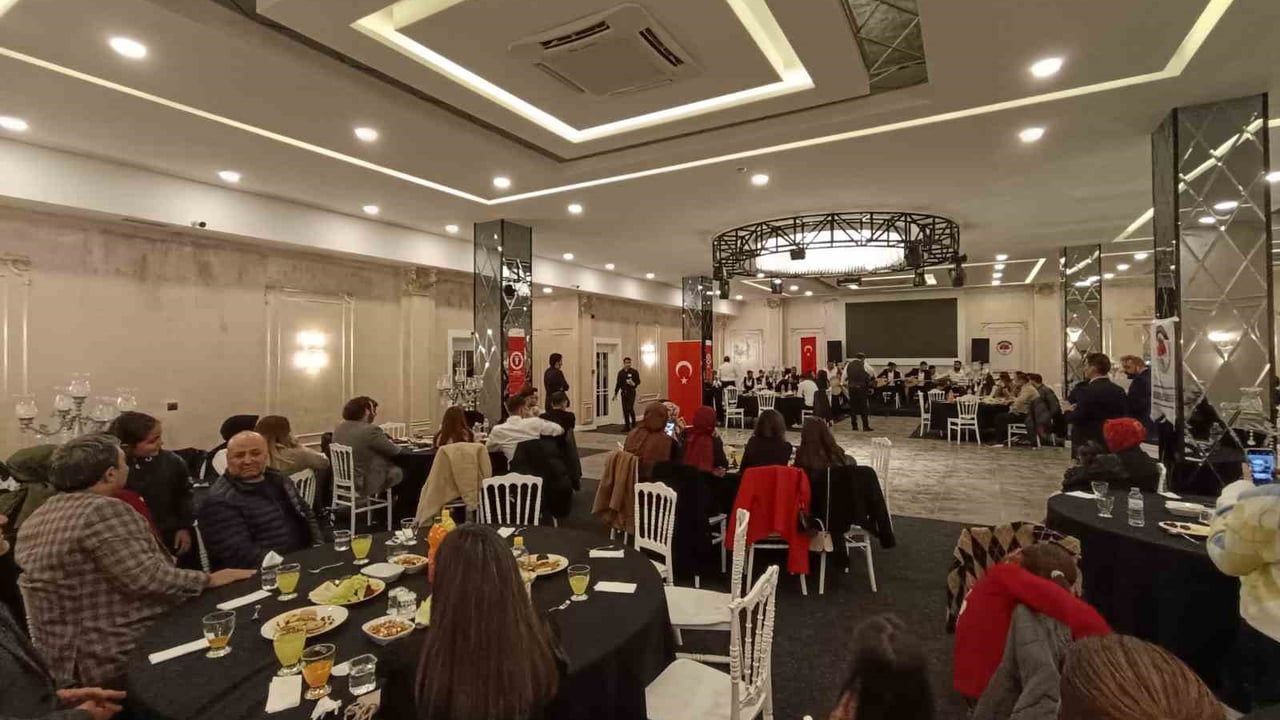 Kırşehir'de Acil Sağlık Gecesi: Paramediklere Moral ve Motivasyon