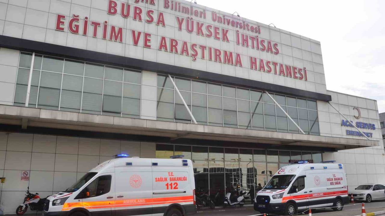 Kışın RSV Uyarısı: Çocuklarda Belirtiler, Riskli Gruplar ve Bakım Önerileri
