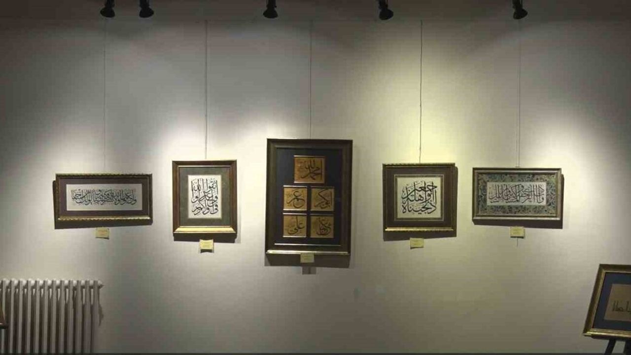 Kocaeli'de Hüsn-i Hat Sergisi: 2025 'Aile Yılı'nda Ailenin Kutsallığı