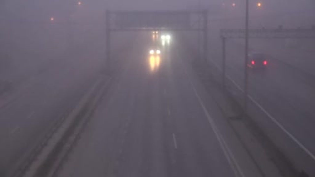 Kocaeli'de Yoğun Sis: Görüş Mesafesi 75 Metreye Düştü