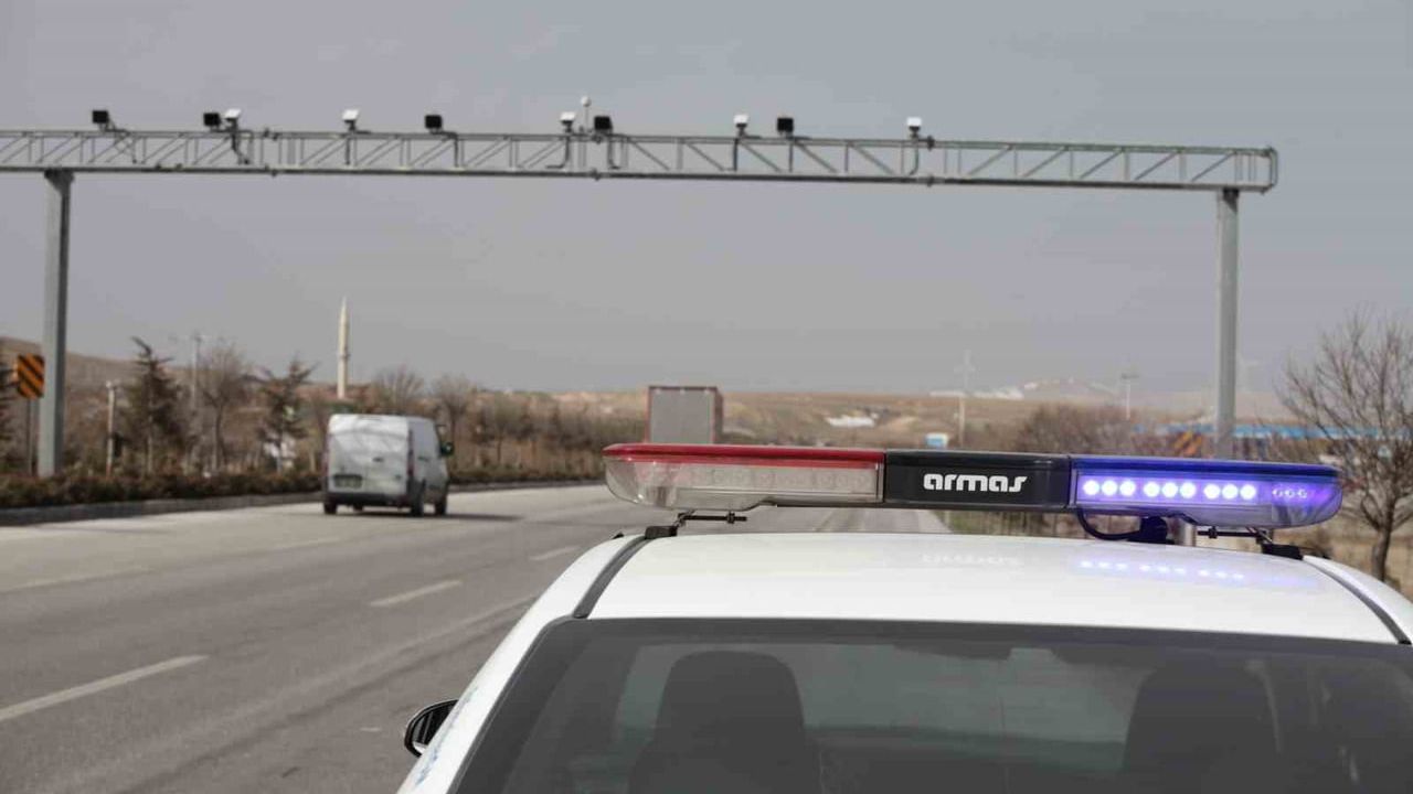 Konya'da 5 Kavşakta EDS-4 Kırmızı Işık Sistemi 1 Ocak 2026'da