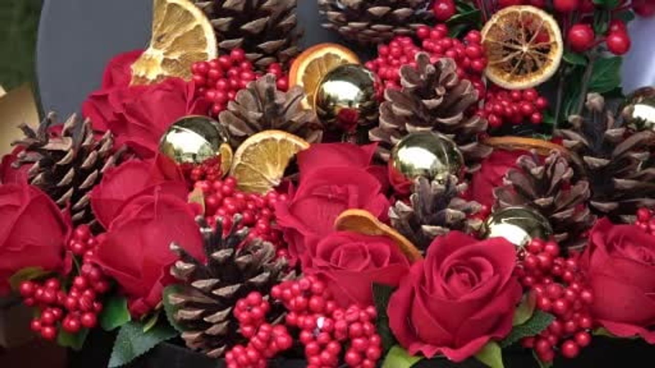 Konya'da Yılbaşının Simgesi: Kokina Çiçeğine İlgi Artıyor