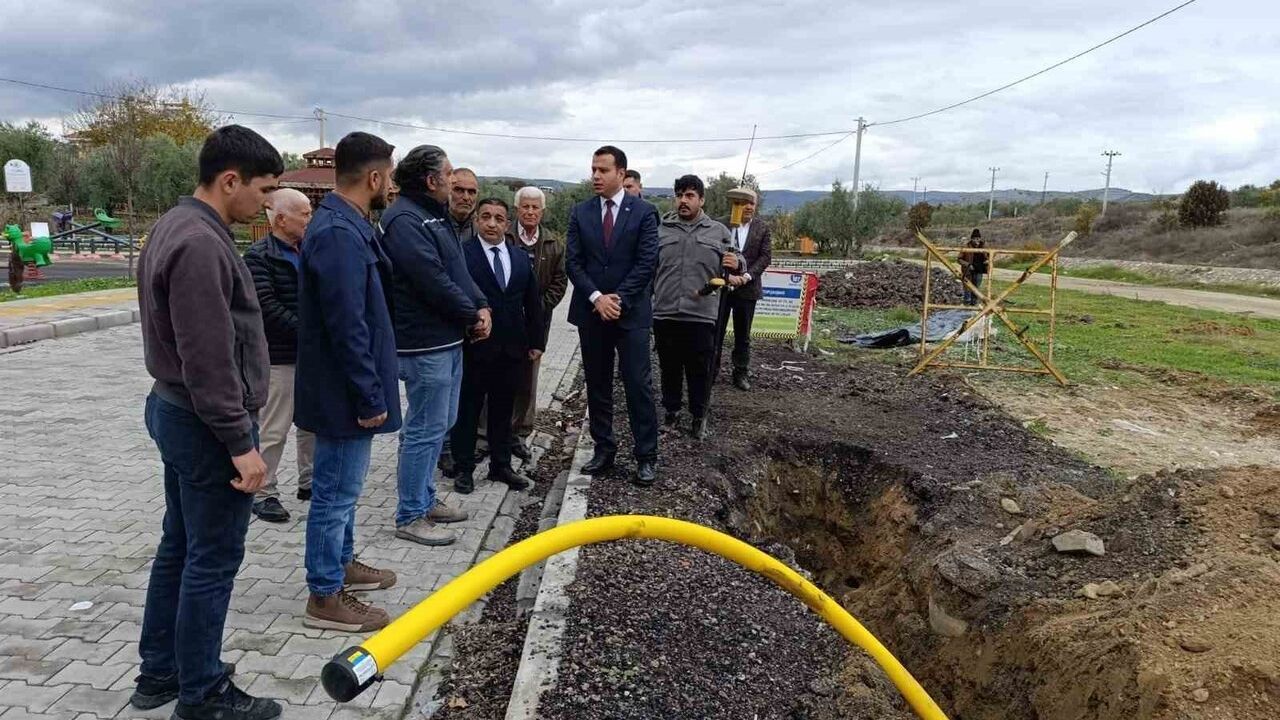 Köprübaşı'nda Doğalgaz İçin İlk Kazma Vuruldu