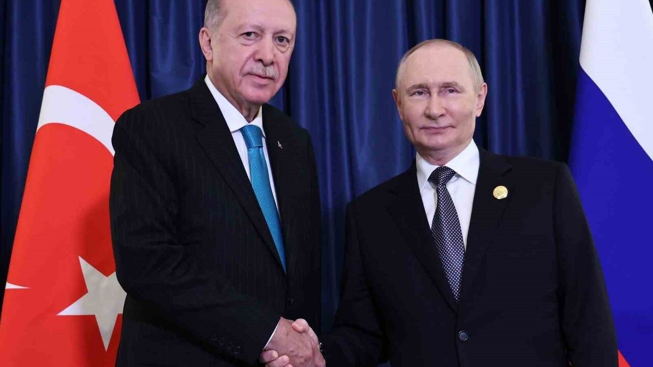 Kremlin: Putin yarın Türkmenistan'da Erdoğan ile görüşecek
