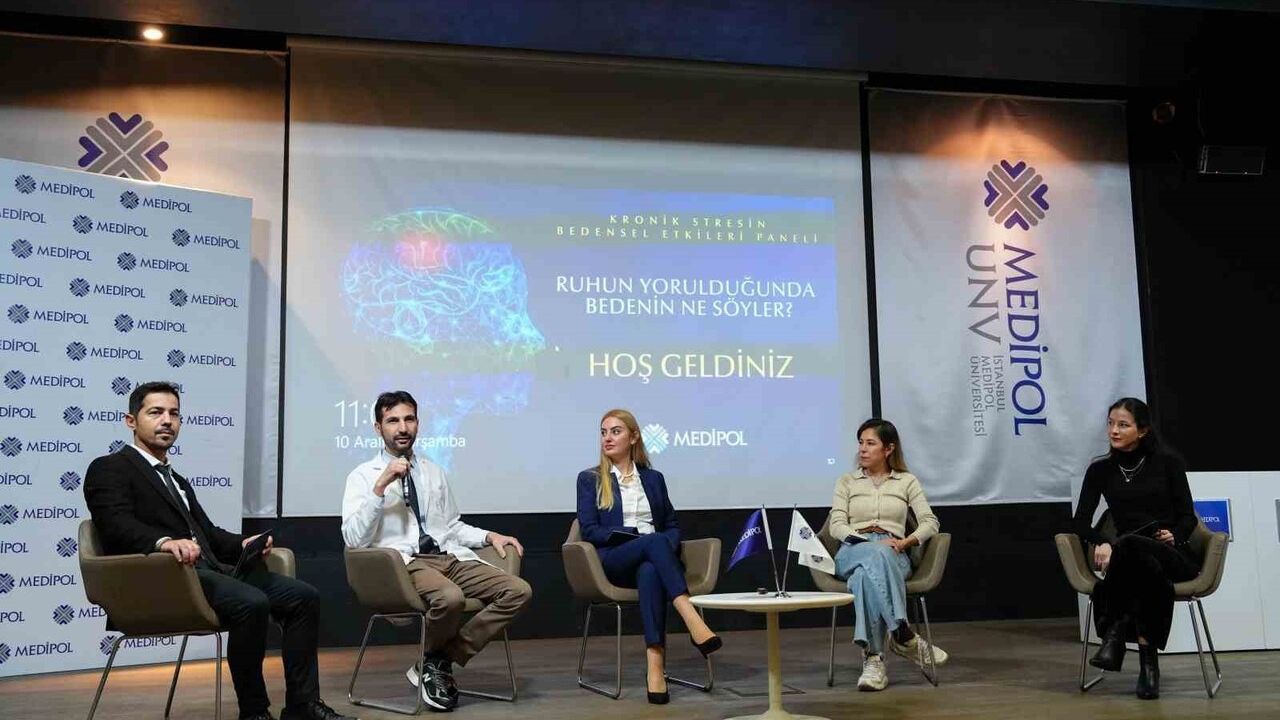 Kronik Stres Tüm Vücudu Hasta Ediyor: Bedensel Etkiler Panelde Tartışıldı