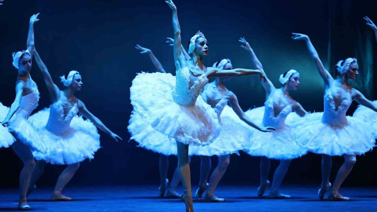 Kuğu Gölü ile görkemli final: 1. Denizli Opera ve Bale Günleri