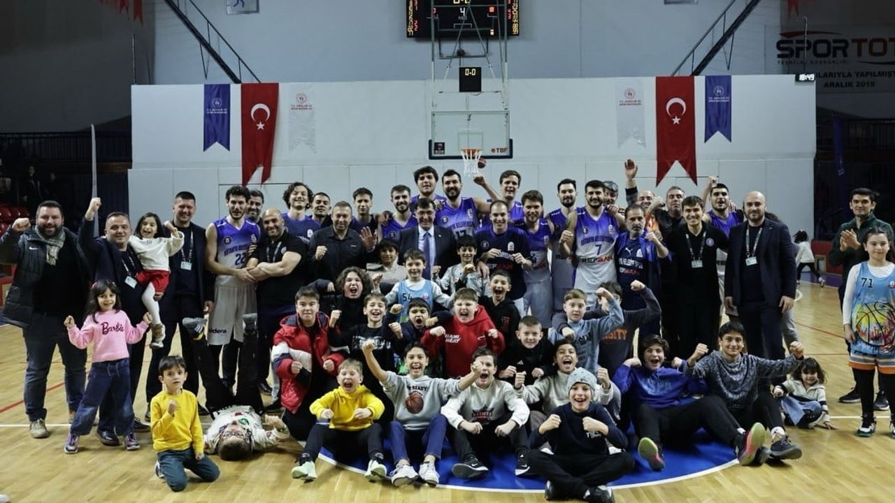 Kütahya Belediyespor 90-81 ile zirve takibini sürdürdü