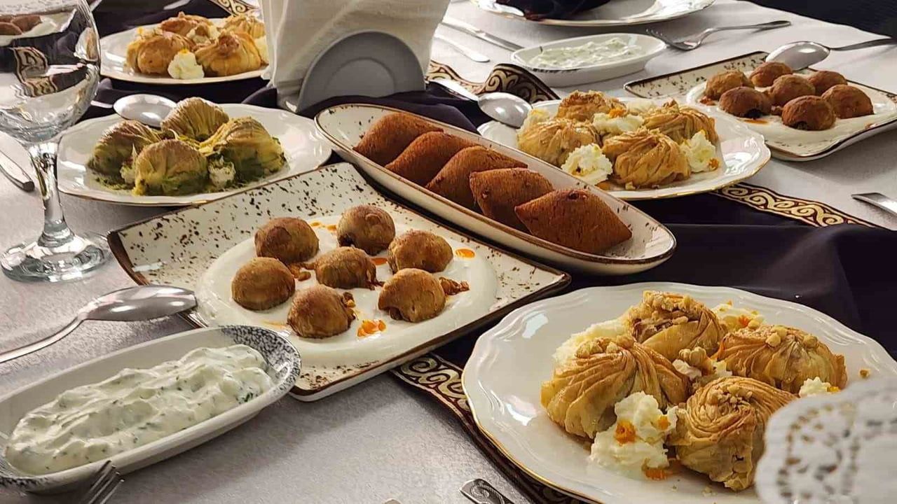 Kütahya'dan uluslararası zafer: Devlet Hatun Lisesi 10 altın 2 gümüş