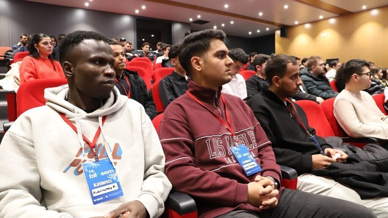 Kütahya DPÜ'de 14. BİLSEM: Yapay Zekâ ve Veri Bilimi Vurgusu