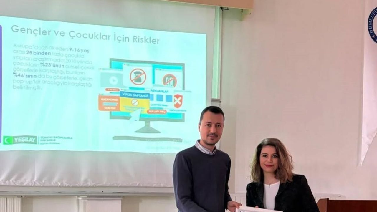 Kütahya DPÜ Hisarcık MYO'da Davranışsal Bağımlılıkla Mücadele Eğitimi