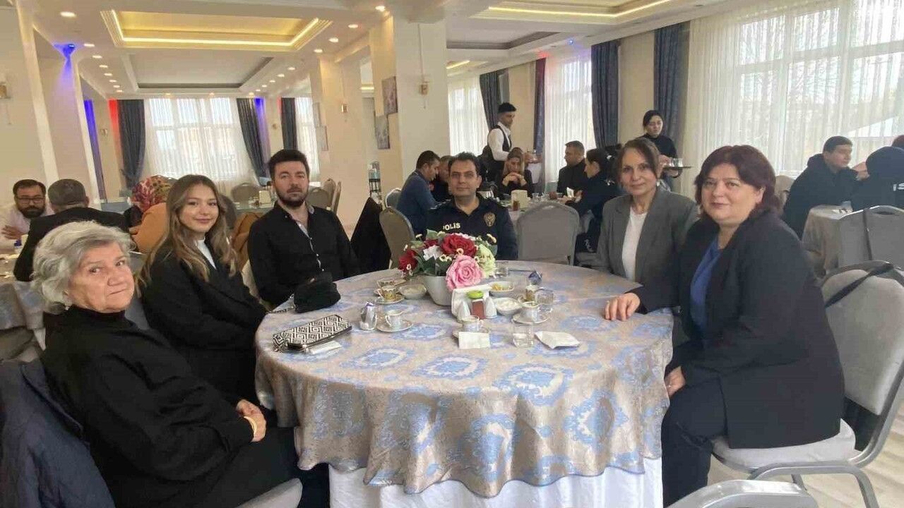 Kütahya Emniyeti'nden Şehit Aileleri ve Gazilere Kahvaltı