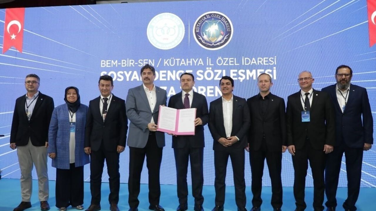Kütahya İl Özel İdaresi'nde Sosyal Denge Tazminatı Sözleşmesi İmzalandı