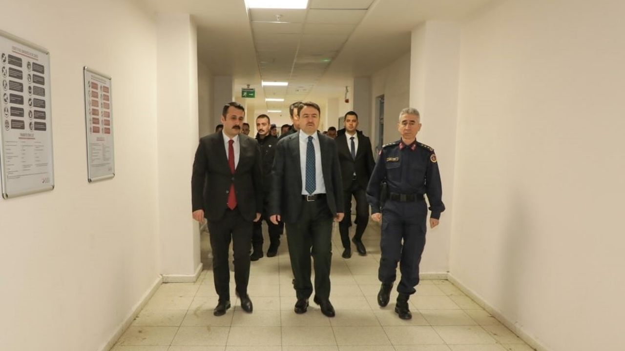 Kütahya Valisi Musa Işın’dan Geri Gönderme Merkezi’ne Denetim