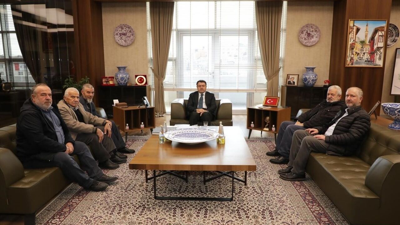 Kütahya Valisi Musa Işın Şehit Aileleriyle Buluştu