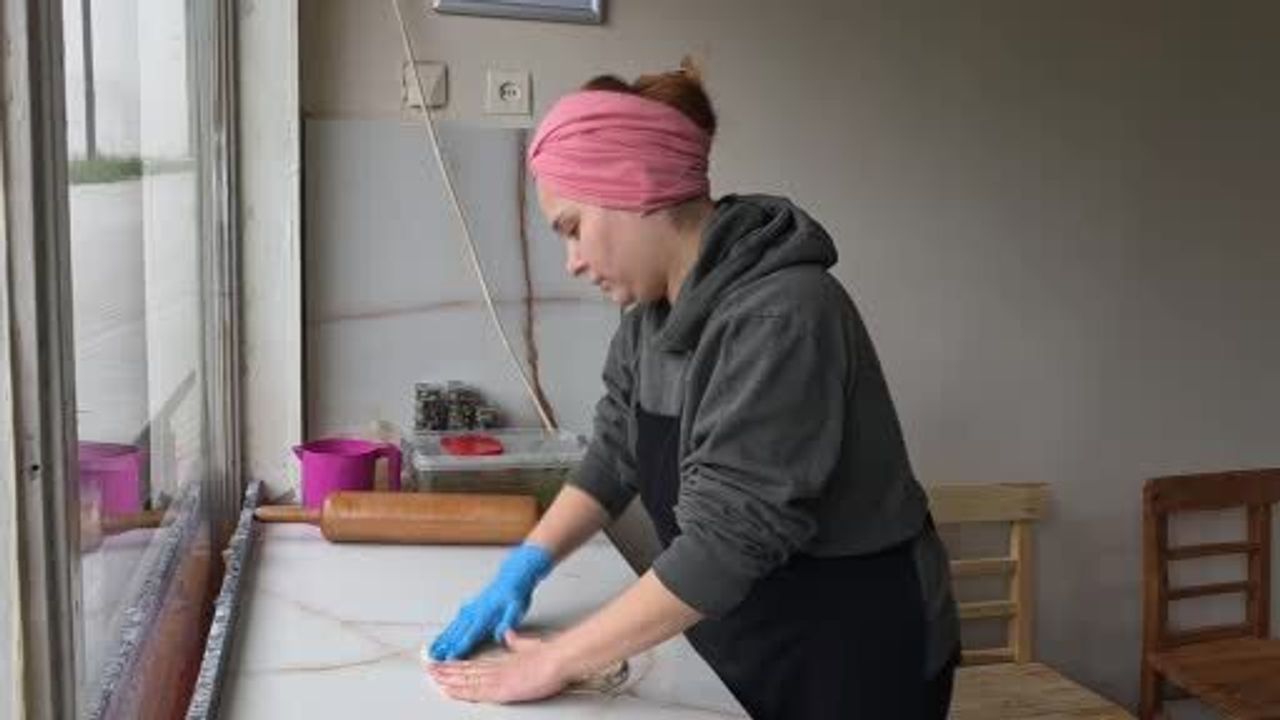 Kütahyalı Usta Asya Nil Şavk: "Gerçek Gözlemeyi Yaşatıyorum"