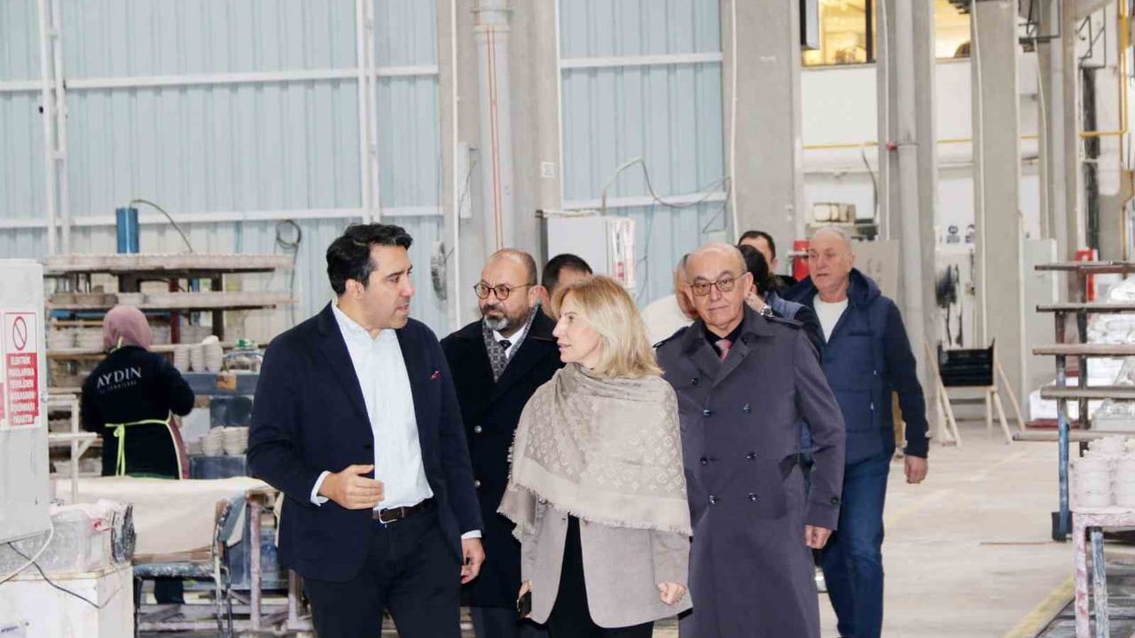 KUTSO Yönetim Kurulu’ndan Kütahya OSB’de Aydın El Sanatları Fabrikası Ziyareti