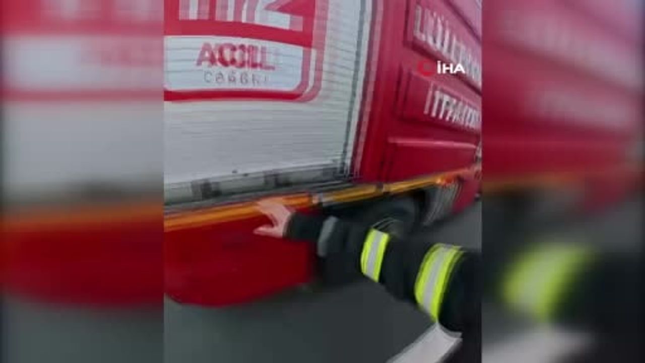 Lüleburgaz Yakınında Araç Yangını: Tekirdağ-Kırklareli Sınırında Alevler Kontrol Altında