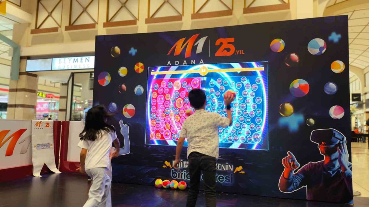 M1 Adana AVM 25. Yılını Yılbaşı Festivali ile Kutluyor