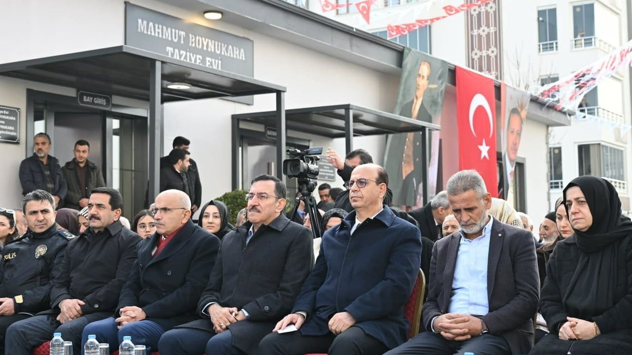 Mahmut Boynukara Taziye Evi Dualarla Açıldı — 510 m², 400 Kişilik