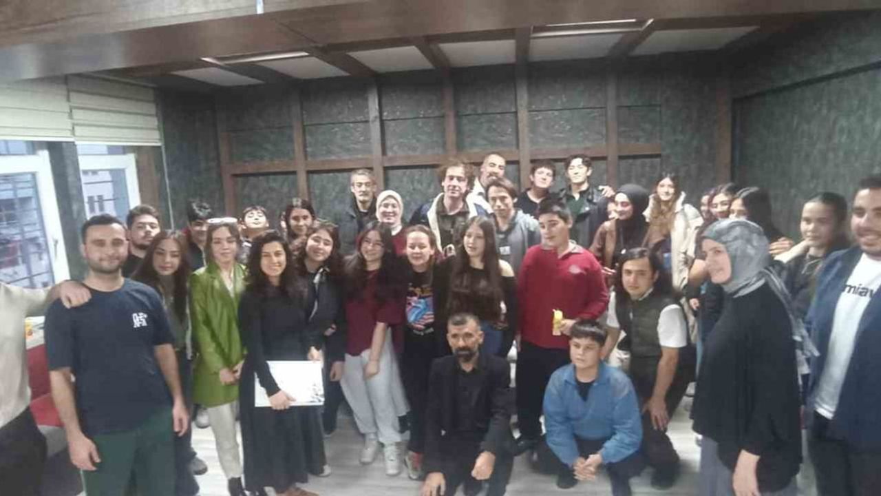 Mahşer-i Cümbüş Denizli'de: Doğaçlamanın Öncüleri Tecrübelerini Paylaştı