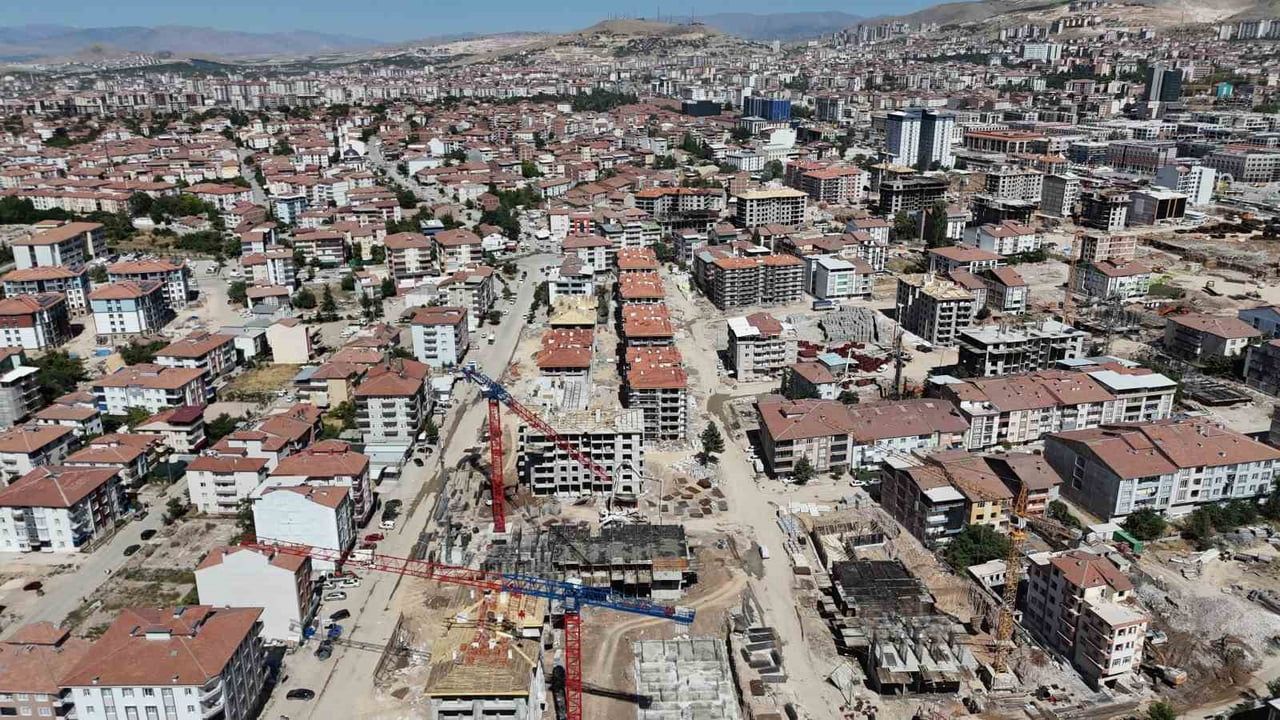 Malatya'da Gökkuşağı ve Bulut Apartmanları davasında müteahhide 15 yıl hapis