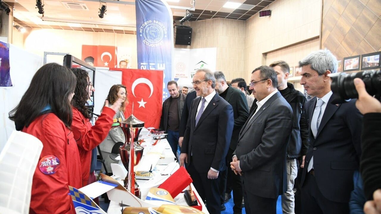 Malatya'da Milli Teknoloji Sergisi Açıldı