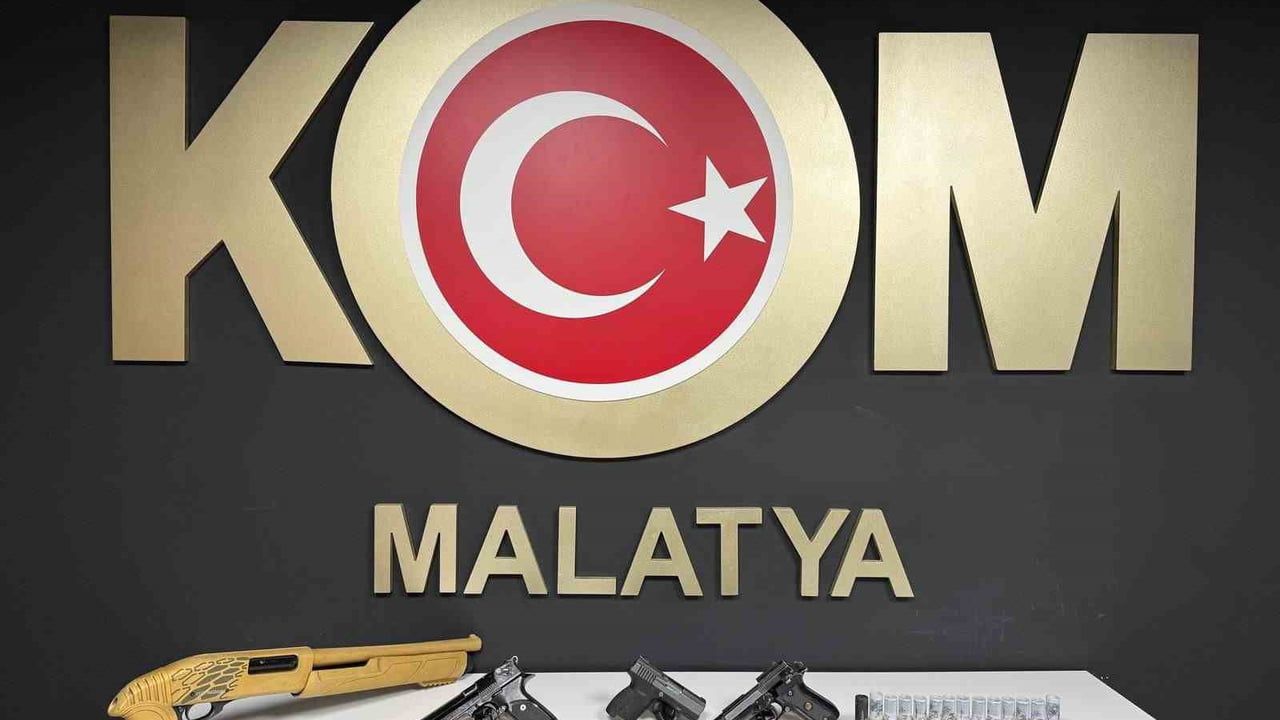 Malatya'da Ruhsatsız Silah Operasyonu: 1 Gözaltı, Çok Sayıda Mühimmat