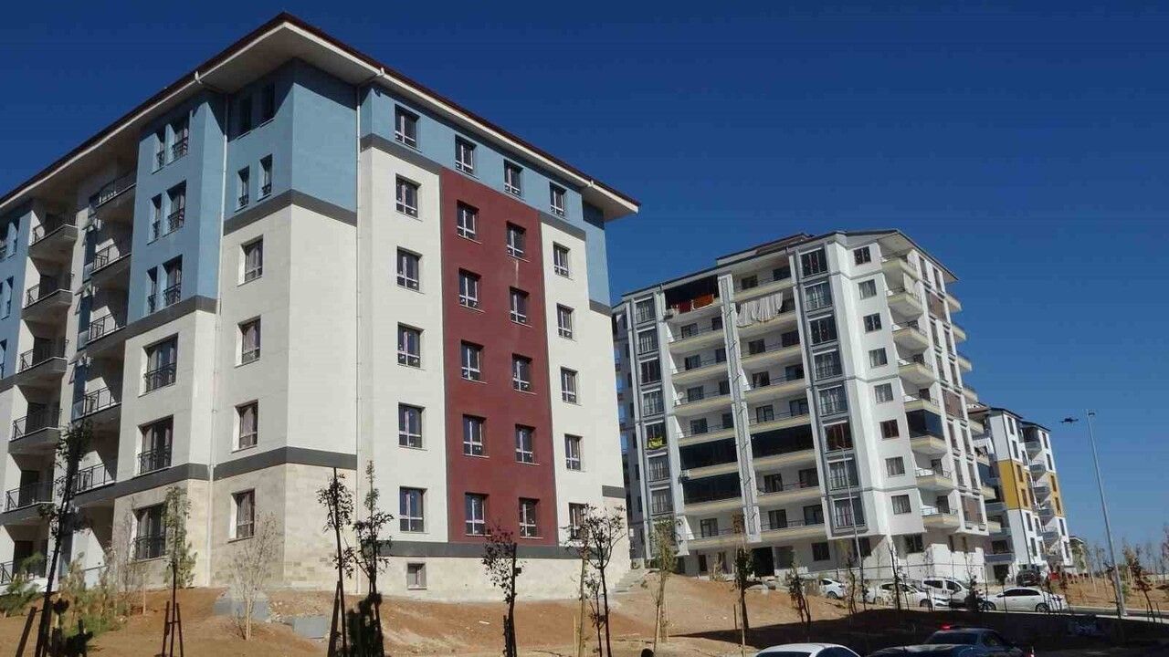 Malatya'da Vatandaşlardan Murat Kurum'a Destek: 'Depremzedelerin Babası'