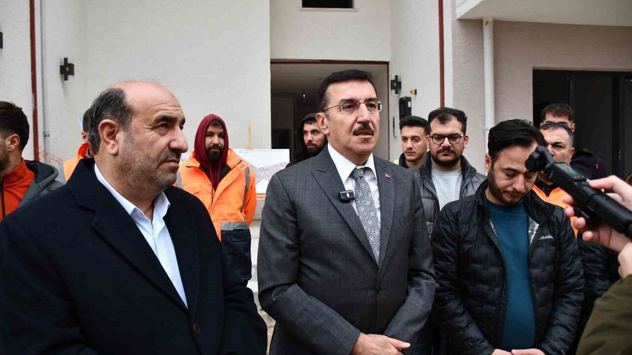 Malatya Taştepe’de 29. Bölge 3. Etap TOKİ Konutları Hızla Yükseliyor