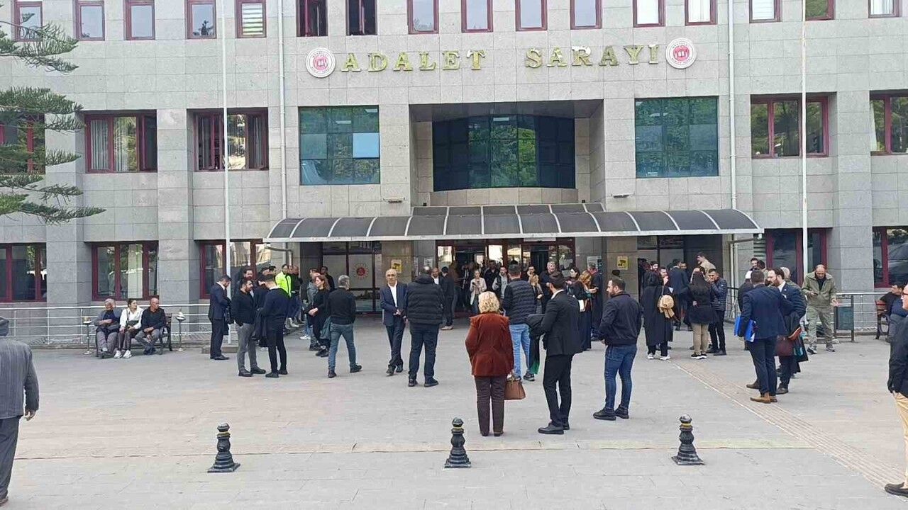 Manavgat Belediyesi yolsuzluk davası: Zafer Süral şikayetçi oldu