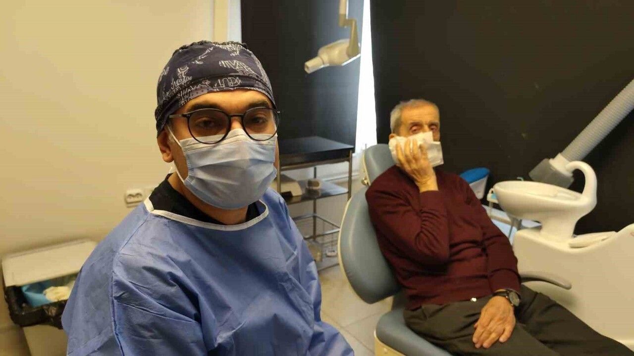 Manisa'da 83 yaşında 20’lik diş şaşkınlığı