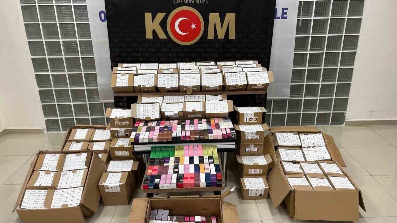 Manisa'da Kasım: 1 milyon 673 bin 640 makaron ve binlerce kaçak ürün ele geçirildi