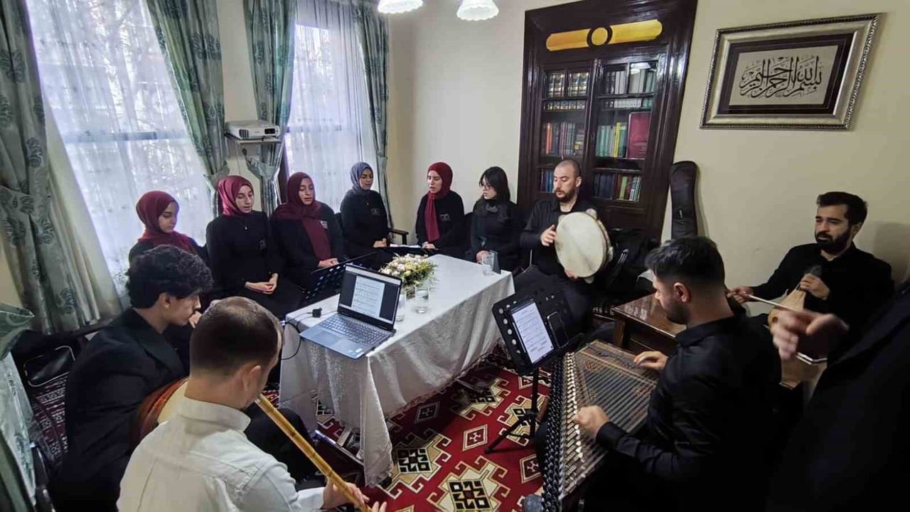 Manisa'da Örnek Çalışma: Uğurelli'den Yiğitbaş Gençlik Merkezi'ne Övgü