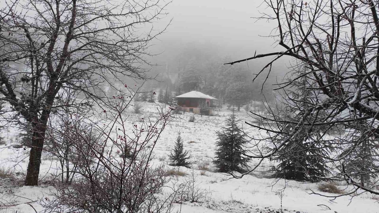 Manisa Demirci'de Kartpostallık Kar Manzaraları — Başalan Yaylası Öne Çıktı