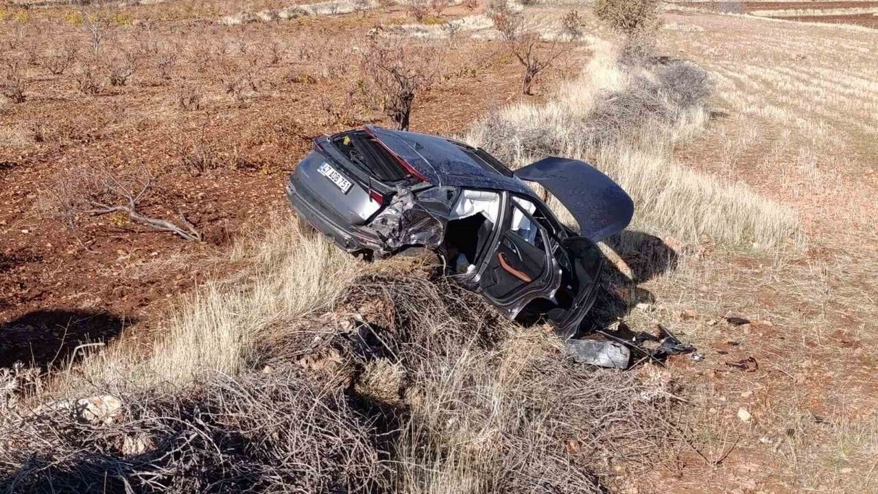 Mardin'de SUV Devrildi: Ömerli-Midyat Yolunda Sürücü Yaralandı