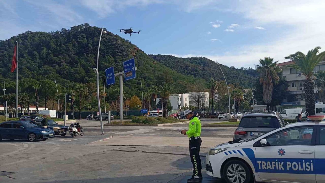 Marmaris’te Yeni Yıl Öncesi Dron Destekli Trafik Denetimleri