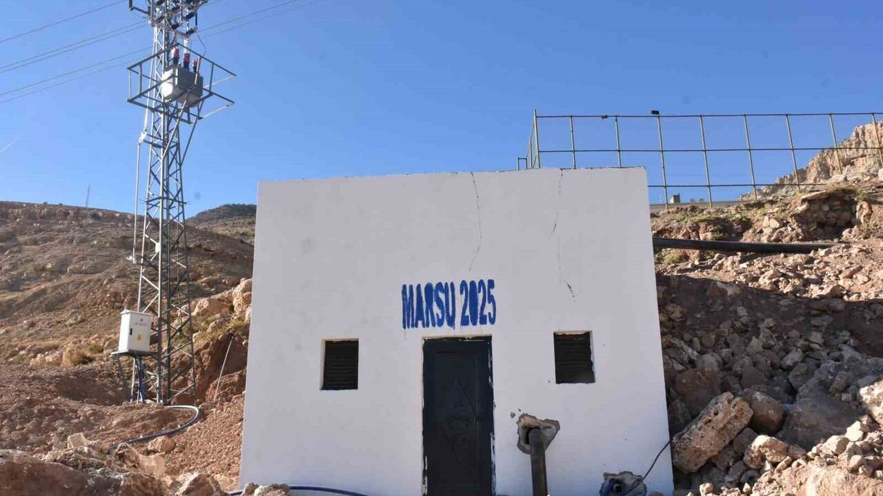 MARSU, Dargeçit’te 3 buçuk kilometrelik içme suyu hattını rahatlattı