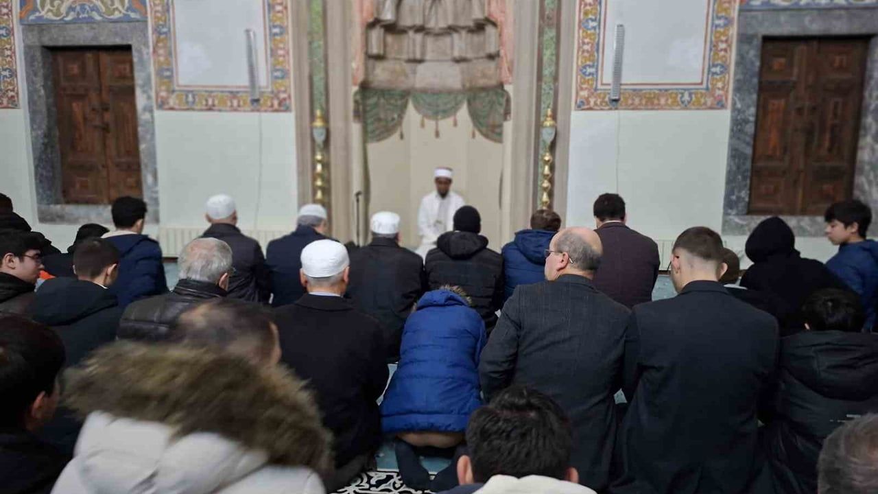 Mehmet Âkif Ersoy Eskişehir'de Hatim Duasıyla Anıldı