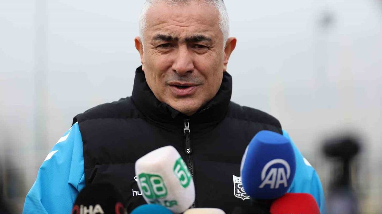 Mehmet Altıparmak: 'Devre Arasında Takviye Yapmamız Lazım' - Sivasspor Transfer Gündemi