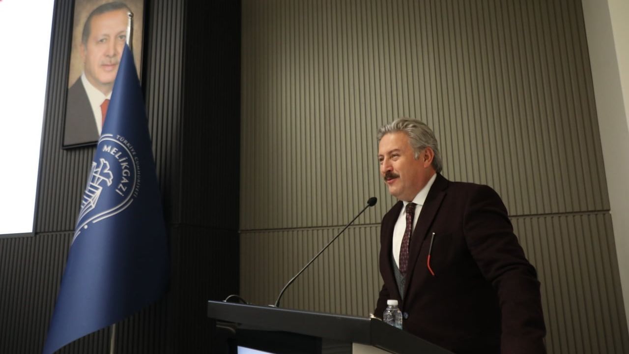 Melikgazi'de Kayseri Tayyare Fabrikası ve Havacılık Serüveni Konuşuldu