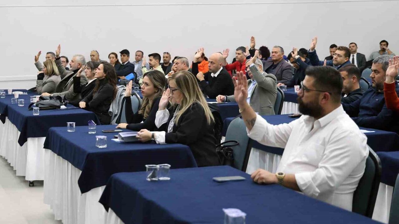 Menteşe Belediyesi'nden Yeşilyurt’un Efsane Başkanı Mehmet Güner’e Vefa